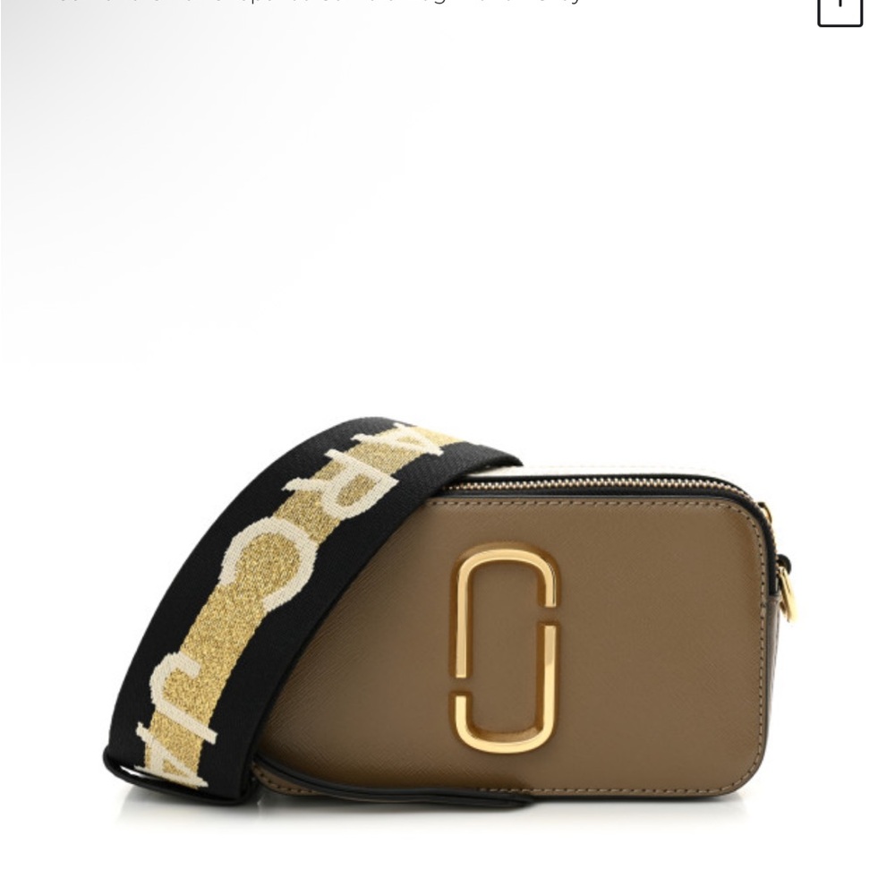 Marc Jacobs Snapshot French/ Grey/ Multi
Camera Crossbody Bag